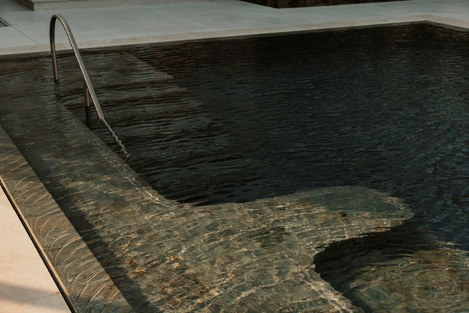 Hunza G  في روزوود الدوحة… حوار بين الأنوثة المعاصرة وثقافة العافية