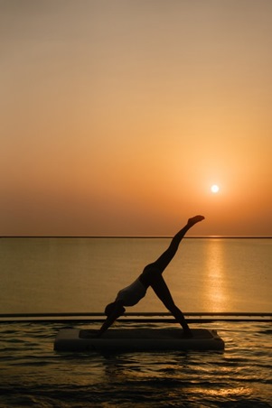 Hunza G  في روزوود الدوحة… حوار بين الأنوثة المعاصرة وثقافة العافية