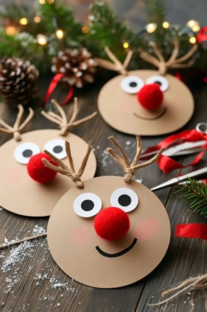 استوحي أفكار أنشطة يدوية لطفلك في الكريسماس