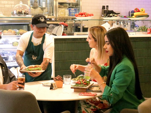 TRE، أول مطعم يقدم قائمة طعام كاملة من 