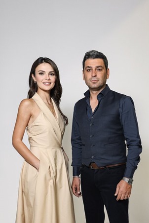 مفاجآة تجمع  بطلي المدينة البعيدة مجدداً والبطل ينفي شائعة الـ  AI