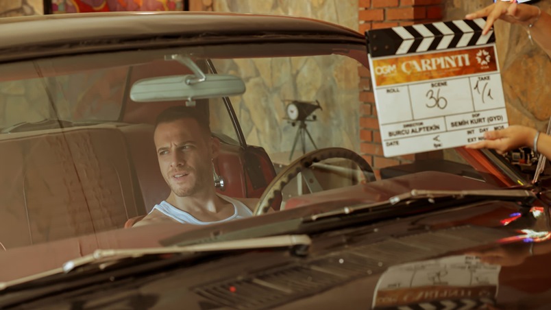 كرم بورسين يخرج عن صمته بعد قرار إيقاف 