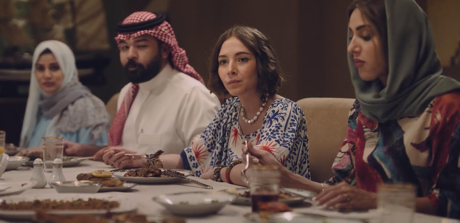 فاطمة البنوي تواجه مرض والدها في فيلم 