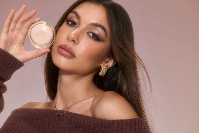 ألوان عطلتكِ الصيفية تبدأ مع لوحة Daydreamer Mini من شيجلام