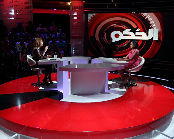 وفاء الكيلاني تُسقط أقنعة داليا البحيري وتبكيها!