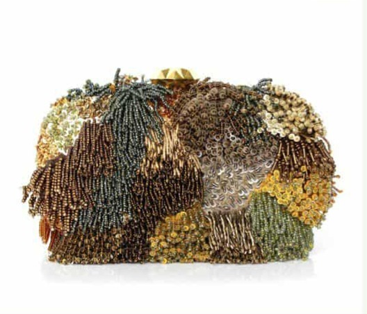 Sarah's Bag… إصدار جديد يعيد تعريف التفاصيل العميقة