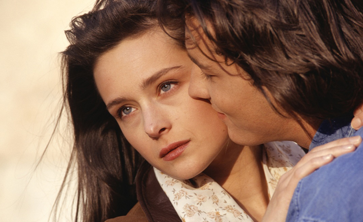 هكذا يؤثّر الإجهاد على علاقتك الحميمة