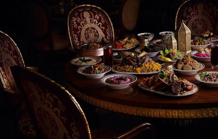 5 وجهات فخمة لتستمتعي بالإفطار وسحور رمضان في الإمارات
