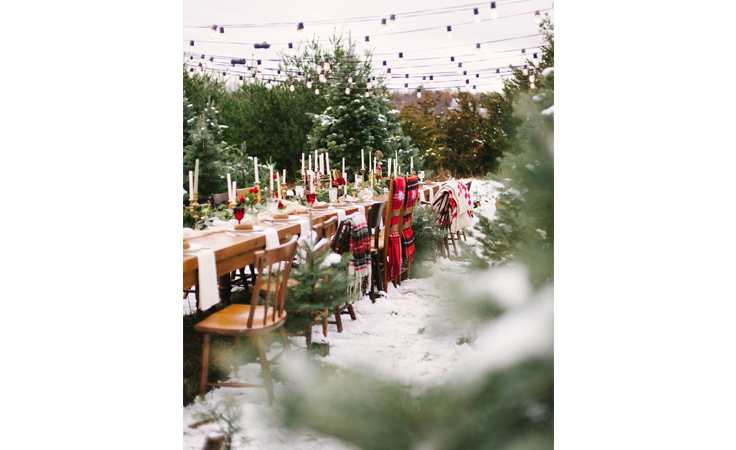 استوحي أجمل الديكورات لحفل زفاف شتوي