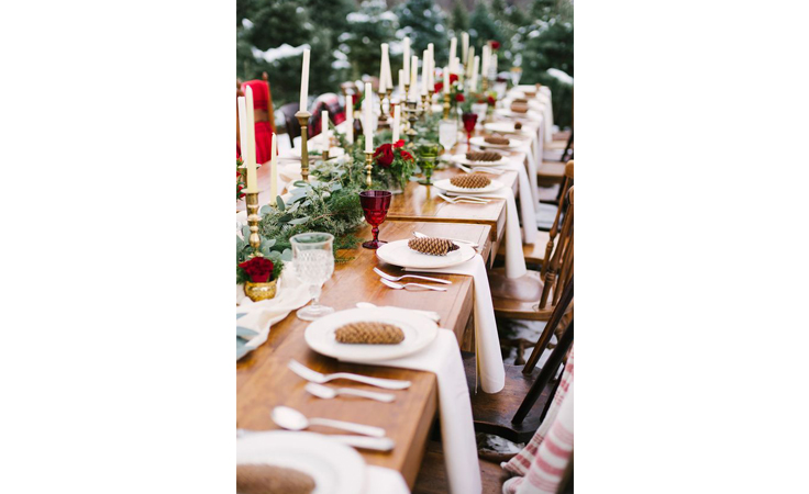 استوحي أجمل الديكورات لحفل زفاف شتوي