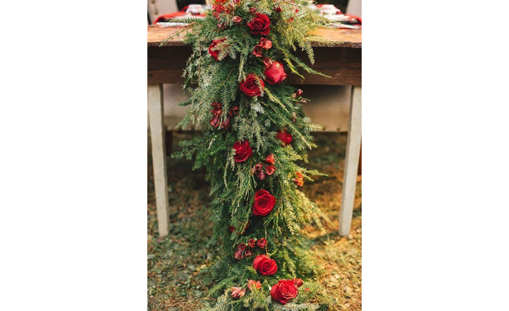 استوحي أجمل الديكورات لحفل زفاف شتوي