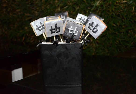 شموع طوني بريس بنفحات عطرة 