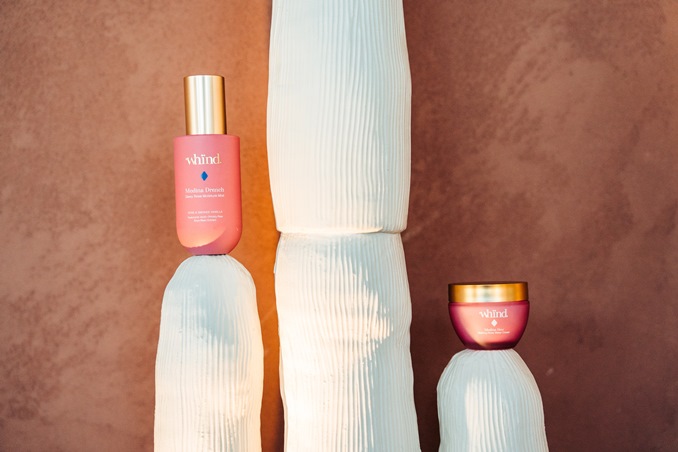 تعاون ورديّ استثنائي بين whind وSomewhere  يحتفي بالحواس