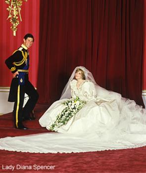 بالصّور- أجمل فساتين زفاف النّجمات عبر التاريخ