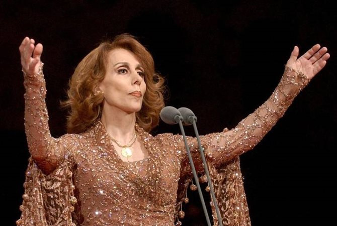 في عيد ميلاد «جارة القمر» الـ90...فيروز أرزة لبنان ورمز شموخه