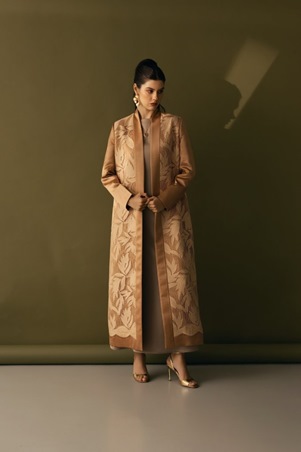 عباءتكِ في رمضان هذا العام… حين تلتقي جذور البحرين بأناقتكِ المعاصرة