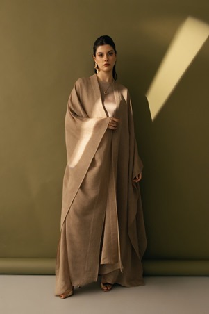 عباءتكِ في رمضان هذا العام… حين تلتقي جذور البحرين بأناقتكِ المعاصرة