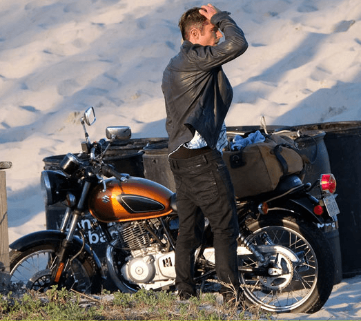 زاك إيفرون في سافانا لإنجاز Baywatch