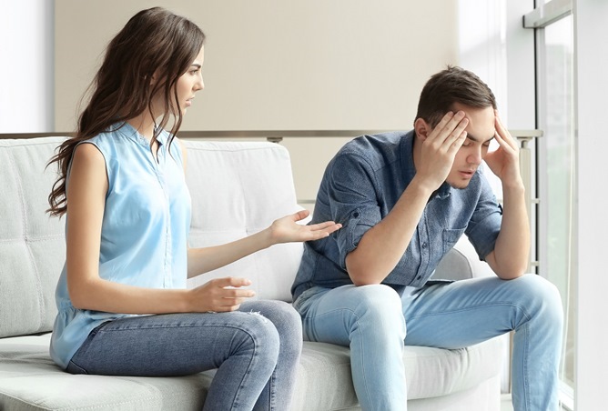 سلوكيات سلبية تدمر زواجك.. احذريها