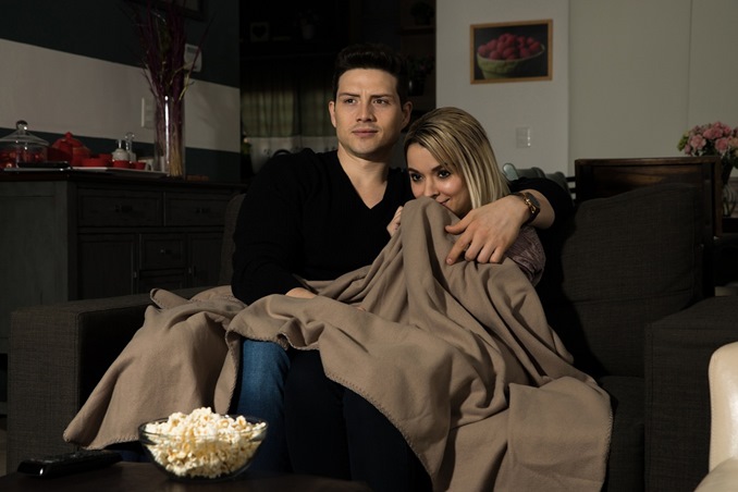 5 عادات لإضفاء الرومانسية على زواجك