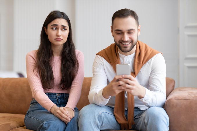 إليكِ علامات تشير إلى أنانية الزوج