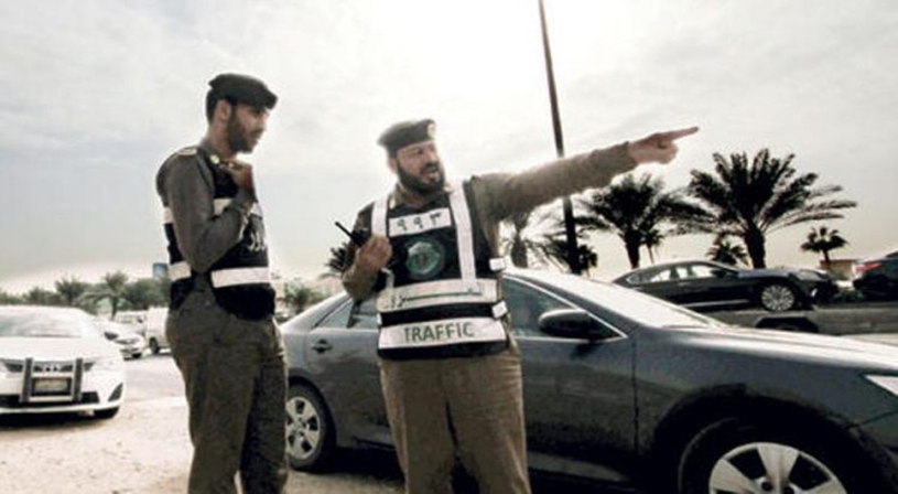 تعرّفي على غرامة «وضع ستائر في السيارات»