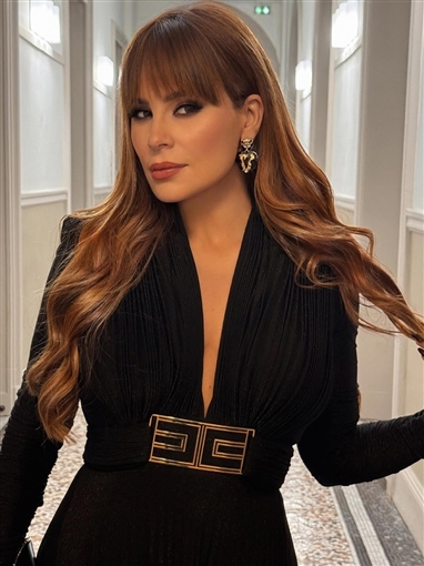 تكريم كارول سماحة في باريس بجائزة 