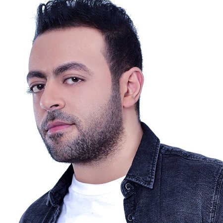 تامر عاشور يوجه رسالة قاسية لعمرو مصطفى: انت تزيف التاريخ وبدون عمرو دياب لم تصل للعالمية