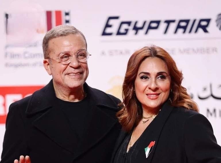 شريف منير يعود إلى طليقته لورا عماد ويظهران في 