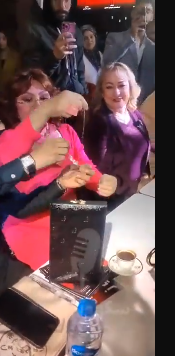 تفاصيل خطوبة نبيلة عبيد من ثري عربي