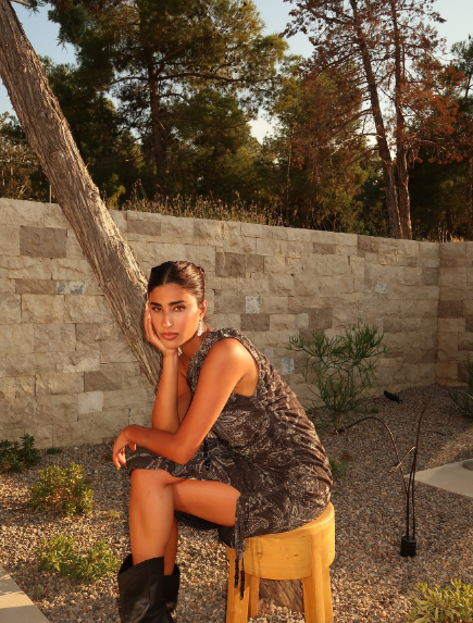 أول رد فعل من ليلى عبدالله بعد انتشار علاقتها بـ جو جوناس