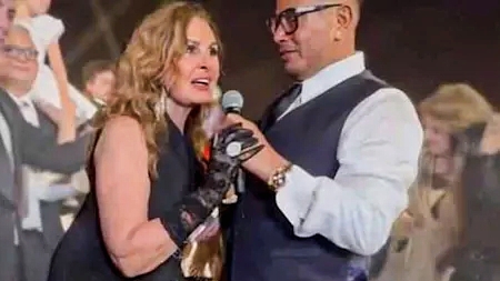 عمرو دياب يحرج يسرا وجدل في حفل زفاف ابنة محمد السعدي