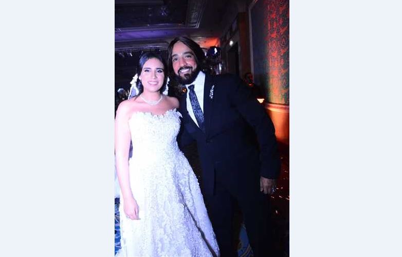 شاهدي حفل زفاف ابنة خالد عجاج.. هل أعجبك إطلالتها؟