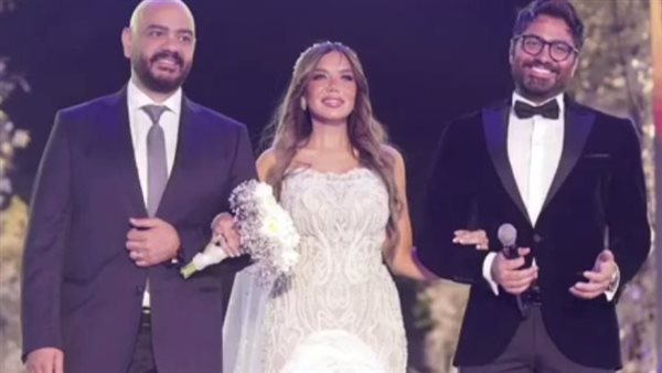 من هي يارا السكري وعلاقتها بأزمة بسمة بوسيل وهالة عمر وتامر حسني؟