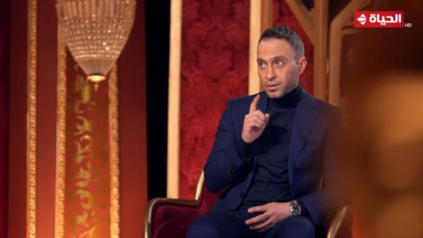 حسام حبيب: أحب الله لكن لا أصلي بحاول أتفادى الاتصال مع ربنا