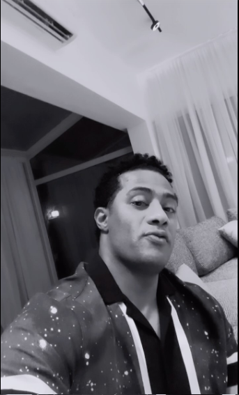 محمد رمضان يعتذر عن صفع 
