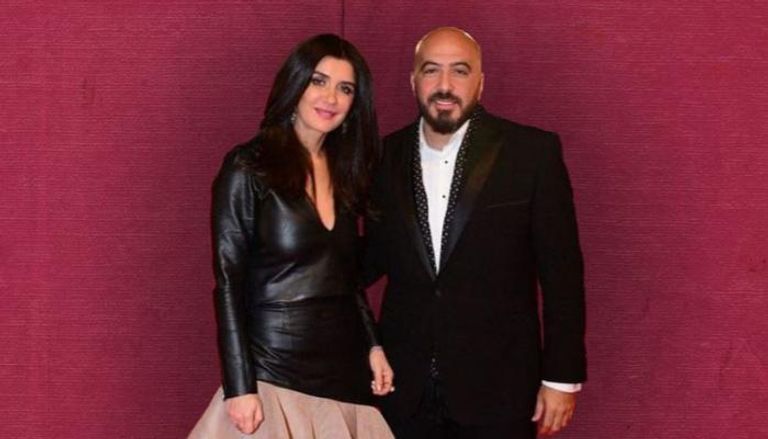 مجدي الهواري: زوجتي الحالية متقبلة حبي لغادة عادل