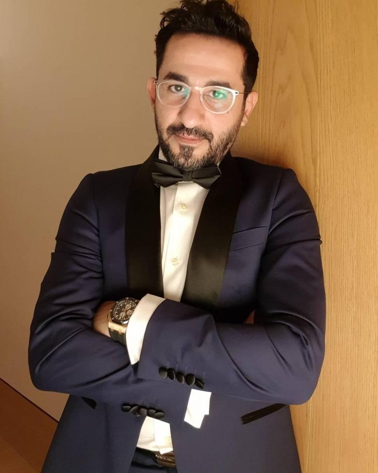 والد منى زكي طلب من أحمد حلمي شبكة بأربعين ألف جنية