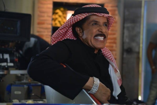 حقيقة فيديو احتضان منتقبة لعبدالله بالخير: لقطة من مسرحية