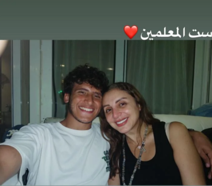 الصور الأولى لأنغام بعد عودتها إلى مصر عقب رحلتها العلاجية في ألمانيا