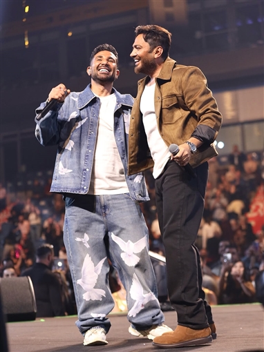 أحمد سعد يزور تامر حسني بعد أزمته الصحية: 