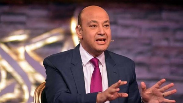 عمرو أديب يعتذر على خطأ كبير ارتكبه على الهواء... ماذا حدث؟