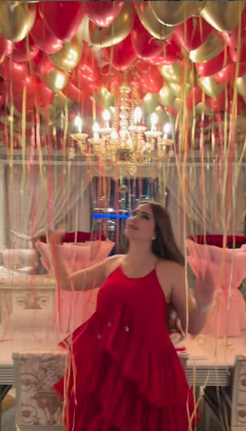 مفاجأة رومانسية من زوج نسرين طافش في عيد ميلادها