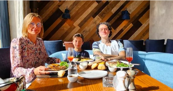 بعد ظهوره المفاجىء... ماذا قال أحمد الفيشاوي عن ابنه تيتوس؟