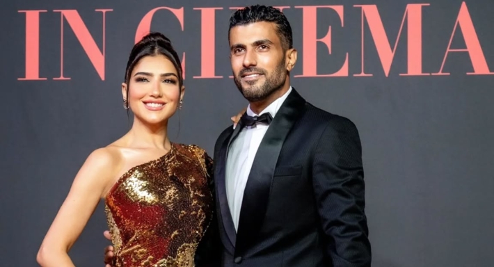 مشادة كلامية حادة بين ياسمين عبد العزيز ومحمد سامي بسبب مي عمر