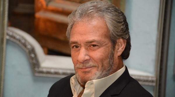 فاروق الفيشاوي يعلن عن مرضه بطريقة صادمة.. والنجوم يتضامنون