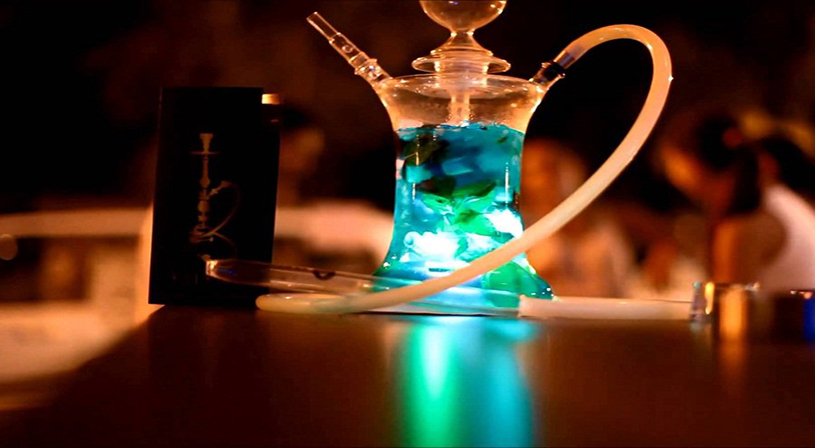 تعرّف على حقيقة منع «الشيشة» في المقاهي الكويتية