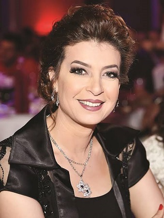 منال سلامة سعيدة بشائعة وفاتها