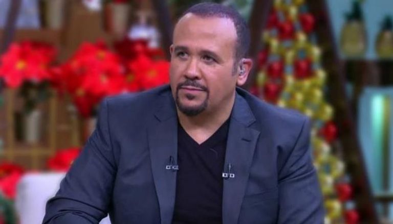 تدهور حالة هشام عباس الصحية ومنعه من الكلام بأمر الطبيب