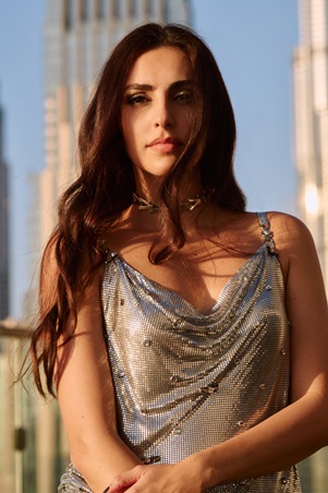 فاليري أبو شقرا تستعد لتصوير النسخة المعربة من المسلسل التركي 